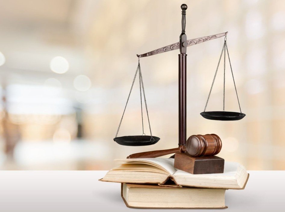 Guest Contributions and the Editorial Duties of Law and Politics Websites